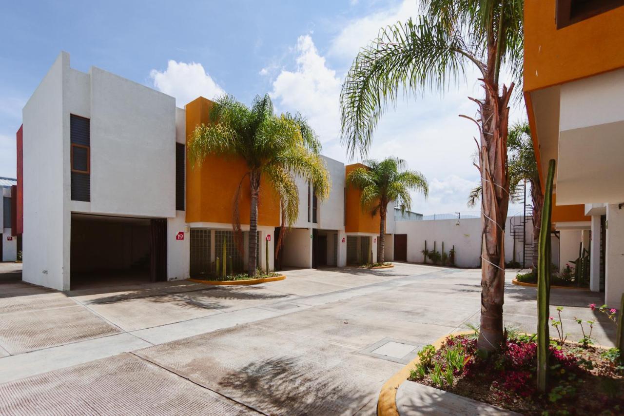 Auto Hotel Las Maravillas Santa Cruz Xoxocotlán Exteriör bild