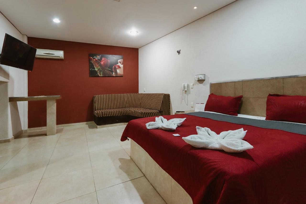 Auto Hotel Las Maravillas Santa Cruz Xoxocotlán Exteriör bild