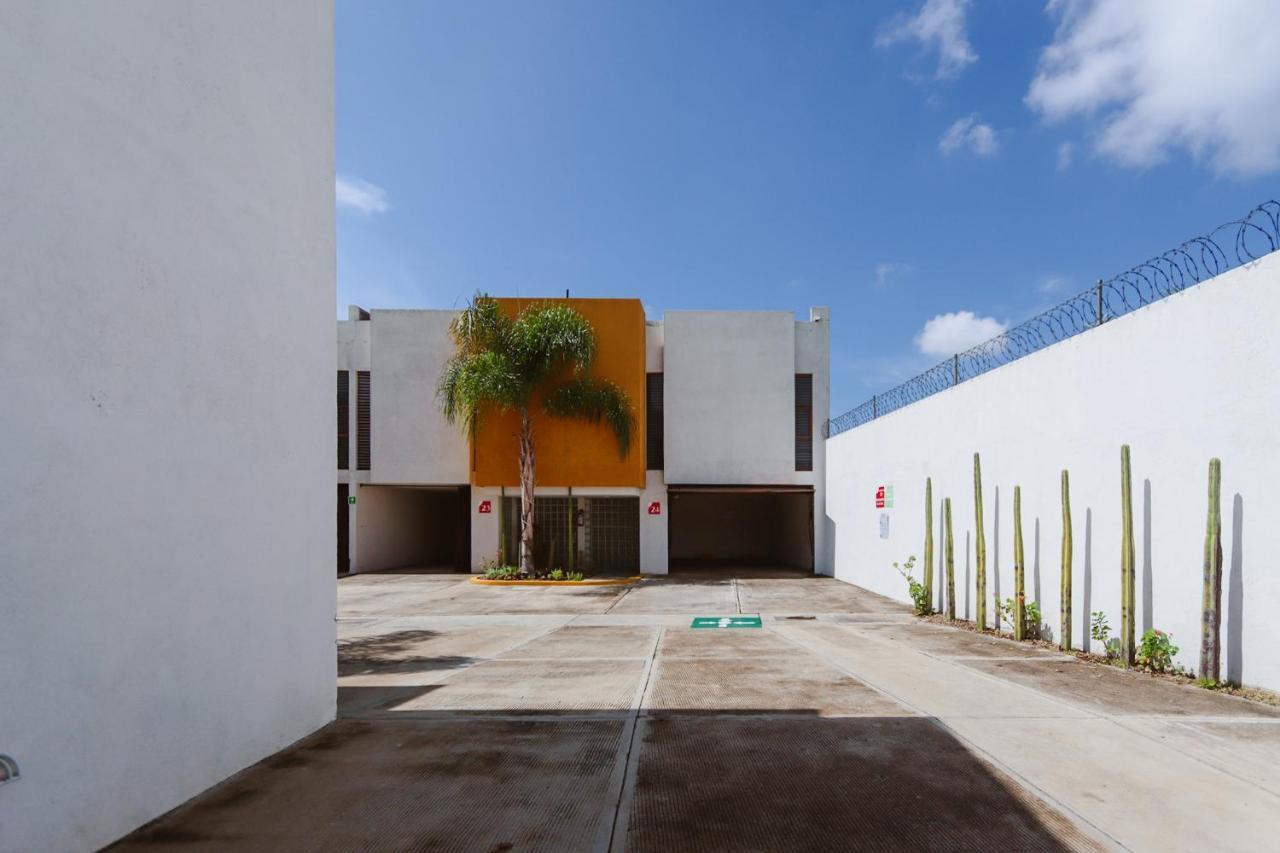 Auto Hotel Las Maravillas Santa Cruz Xoxocotlán Exteriör bild