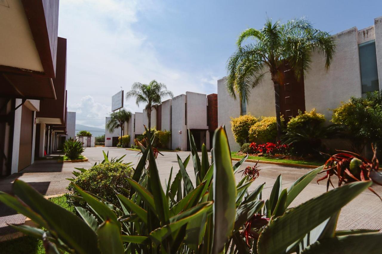 Auto Hotel Las Maravillas Santa Cruz Xoxocotlán Exteriör bild